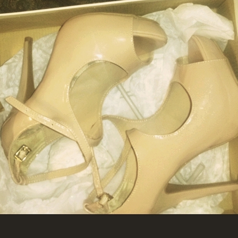 Women's heels